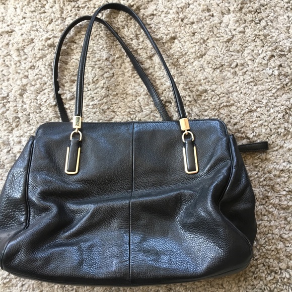 Black leather Coach shoulder bag - Picture 2 of 7